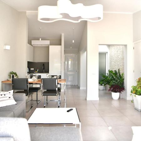 Luxury Apartment In Island Village Адехе Экстерьер фото
